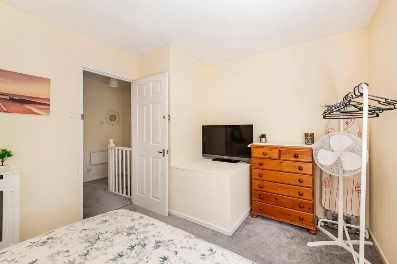 Immaculate 2 - Bedroom House In Holiday home