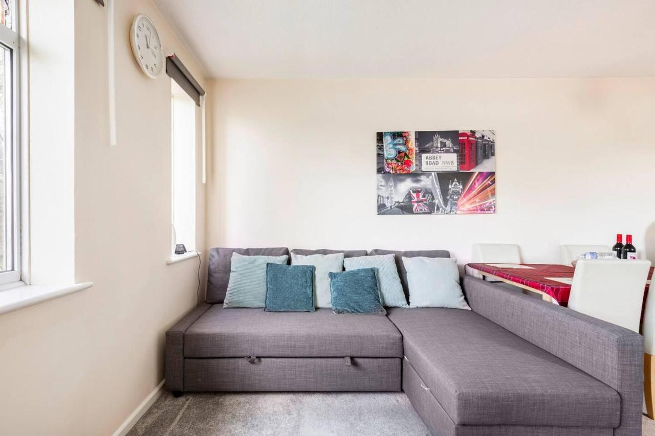 Holiday home Immaculate 2 - Bedroom House In